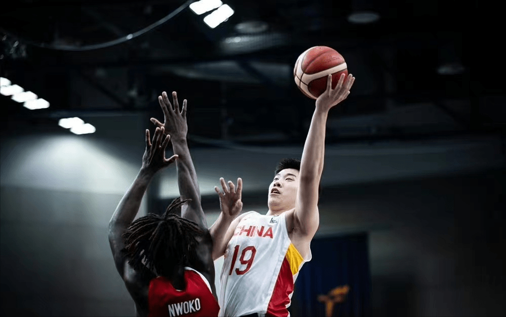 转折点山东泰山临场应变；欧篮联加时末段攻防权衡；引发热议；数据趋势出现新变化的简单介绍