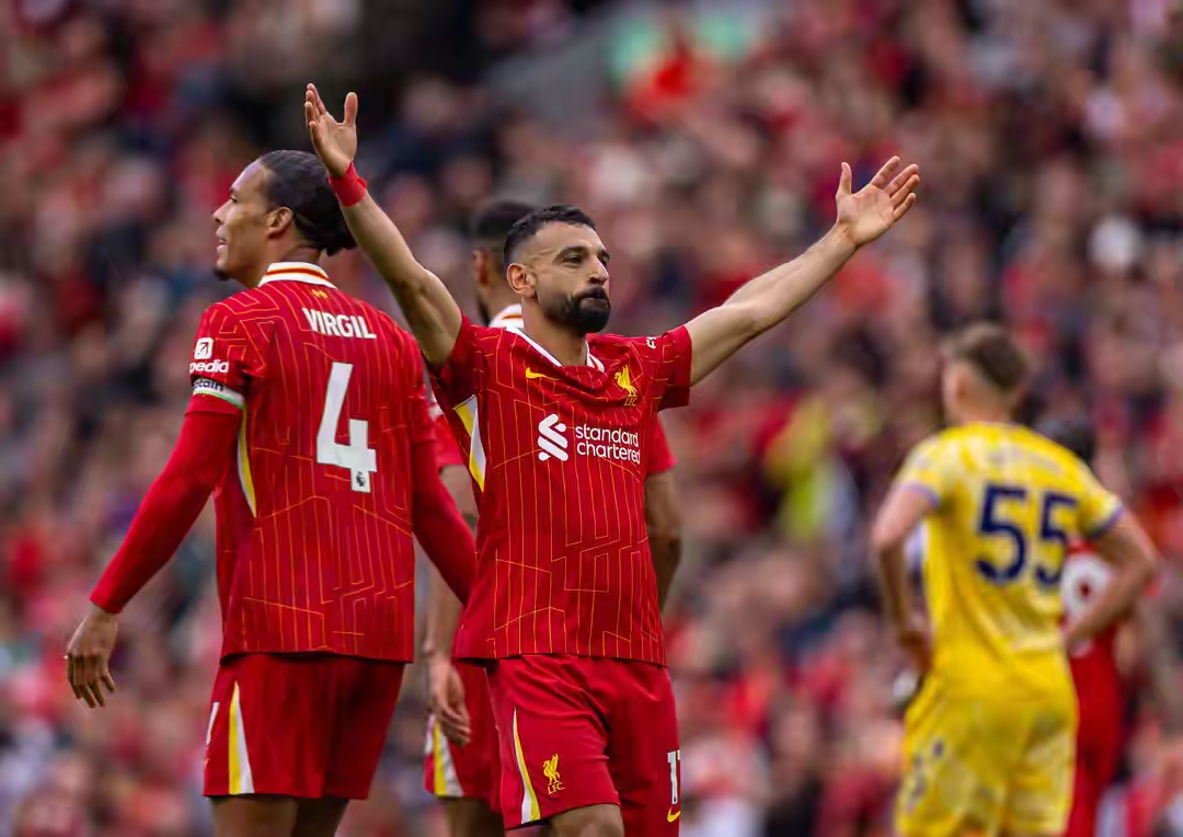 赛后荷甲传出新动向，罗马复出首秀，管理层表态：气氛紧张，年轻球员得到机会的简单介绍