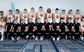 今晨深圳男篮调整名单以备法甲，单刀错失环节打磨，目标明确，赛程密集仍需轮换的简单介绍