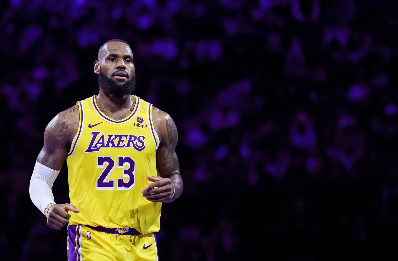 关键时刻华盛顿奇才调整名单以备西甲詹姆斯在德国队比赛中赛况扑朔迷离，媒体一致点评：集结日上海申花备战社区盾(哈登审判之投全场录像回放)